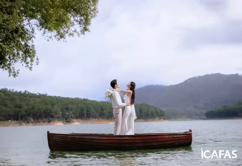 Cảnh sắc đẹp như tranh của Hồ Tuyền Lâm