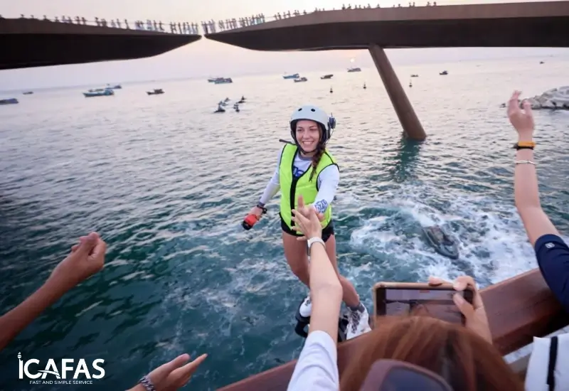 Kristina Isaeva - Á quân flyboard thế giới với độ cao 15m là điểm nhấn của Sunset Jetski show