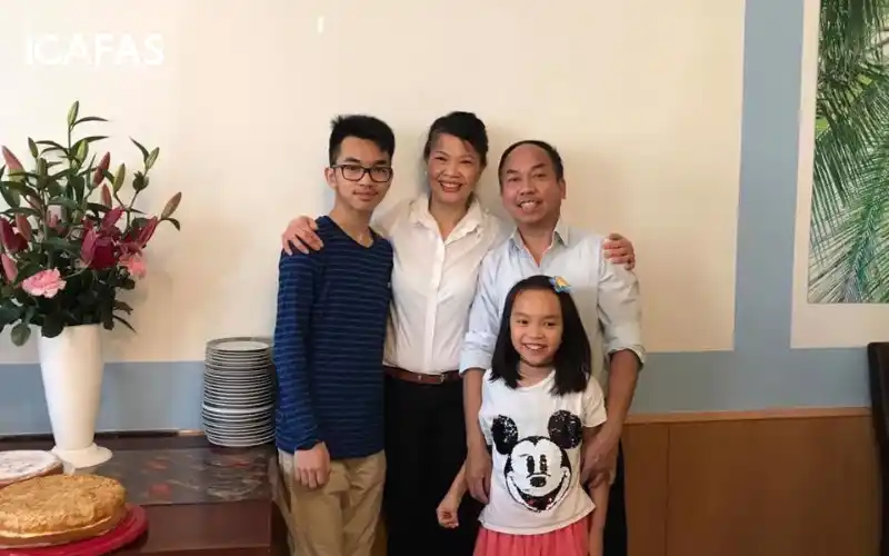 Việc mở rộng đối tượng ưu tiên nhập quốc tịch Việt Nam theo mối quan hệ gia đình sẽ giúp việc làm Passport cho con sinh tại Mỹ trở nên dễ dàng hơn!